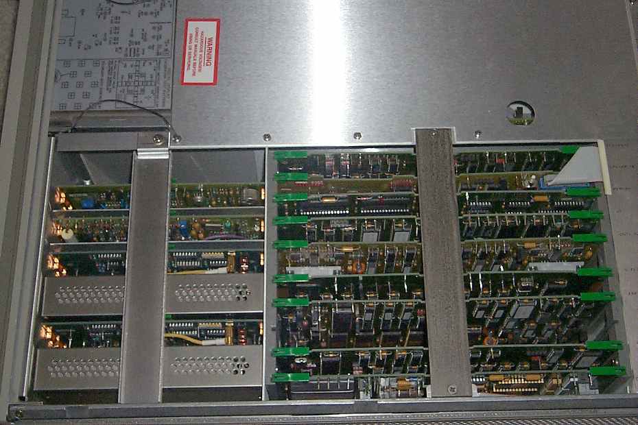HP 3563A Control Systems Analyzer internal