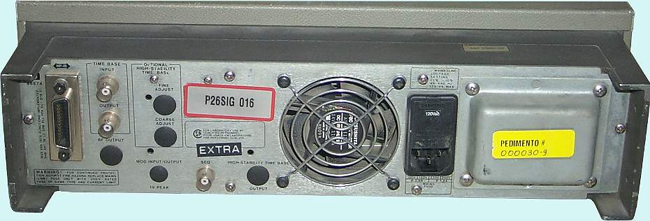 Hewlett Packard HP8657A High Frequency Generator 100 kHz to 1040 MHz Back