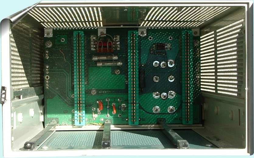 Tektronix TM503 three compartment-wide power module