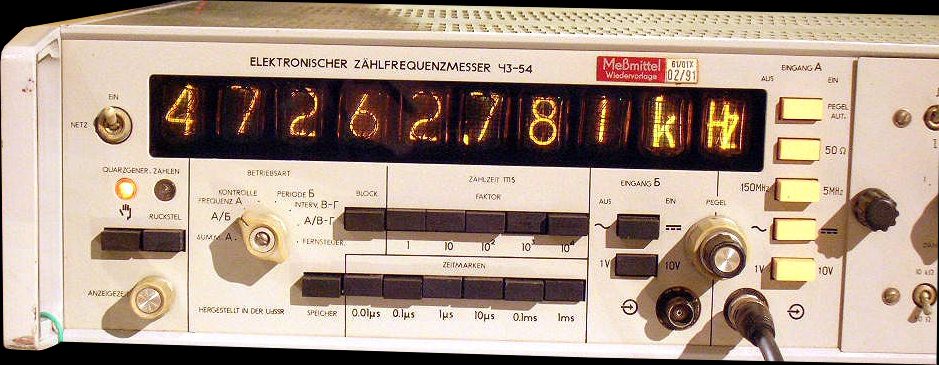 43-54 Elektronischer Zählfrequenzmesser